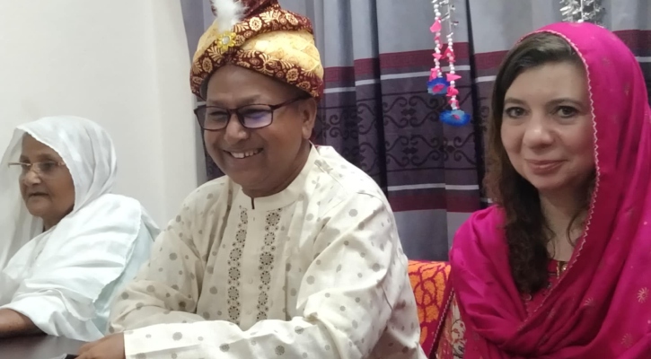২৪ বছর পর বরগুনার মান্নুর জীবনে ফিরলেন ডেনমার্কের রোমানা